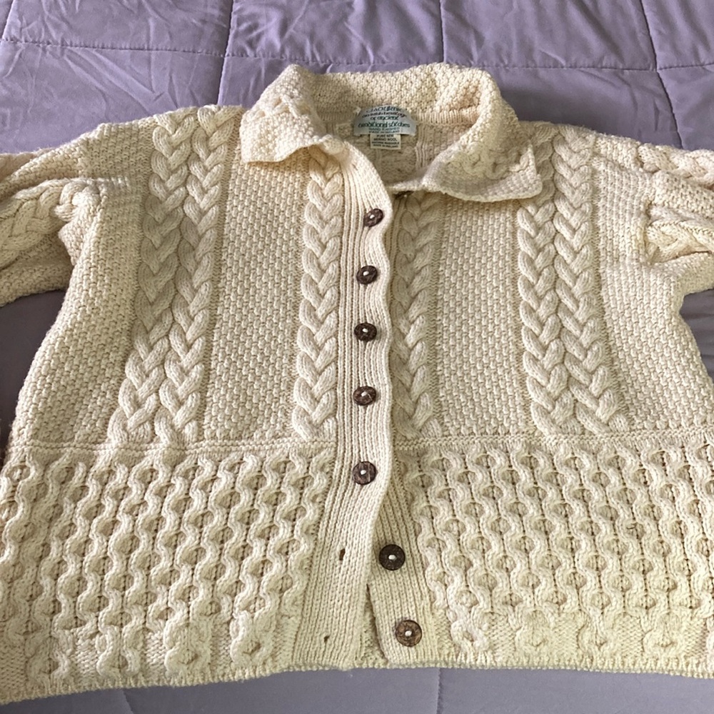 Women's Cream Cable Knit Sweater